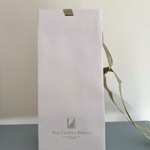 Van cleef & arpels shopping paper bag, 6*3.8*12, with two ribbons